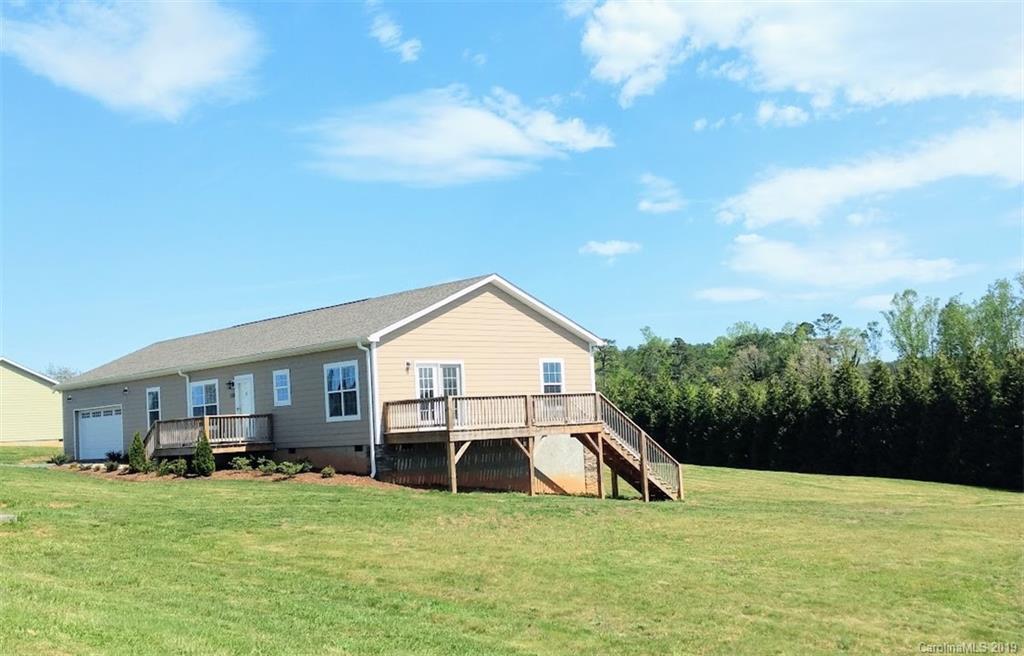 130 Montchannin Heights #9, Hendersonville, NC 28792