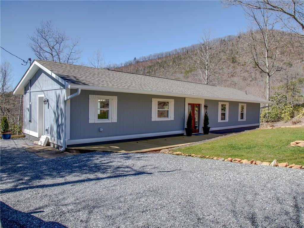 16 Starlight Dr., Black Mountain, NC 28711