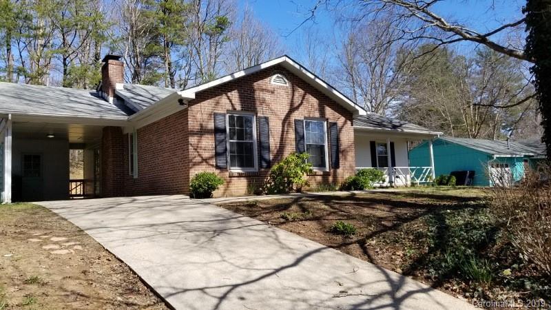 324 Heather Ct., Asheville, NC 28804