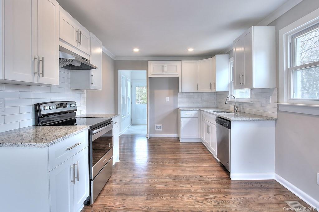 1525 Newcastle St., Charlotte, NC 28216