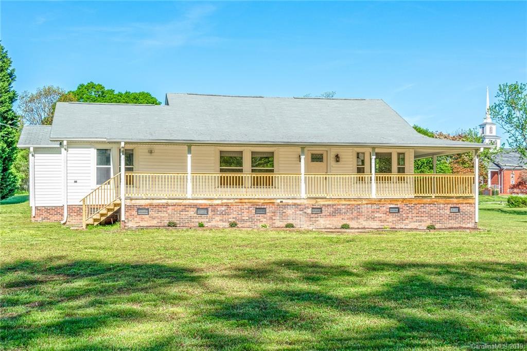 103 Winona Ave., Kannapolis, NC 28081