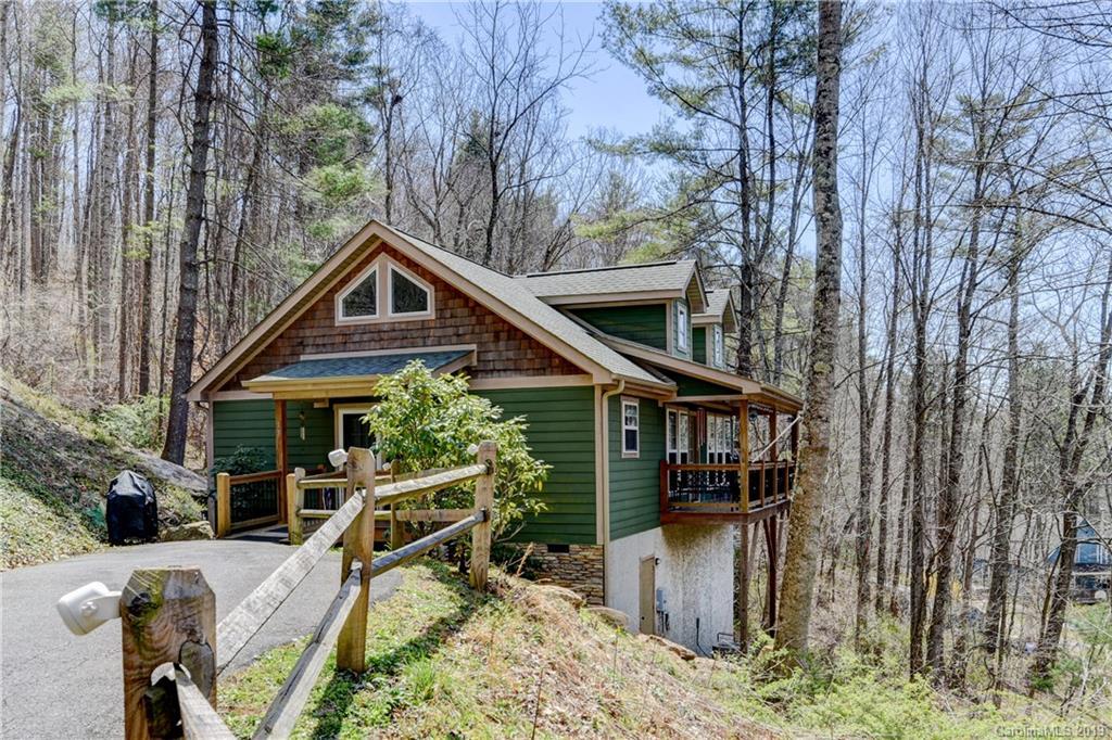15 Happy Crow Ln., Asheville, NC 28805