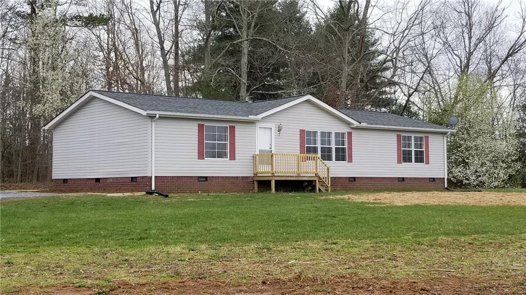 9492 Indian Hills St., Hickory, NC 28602