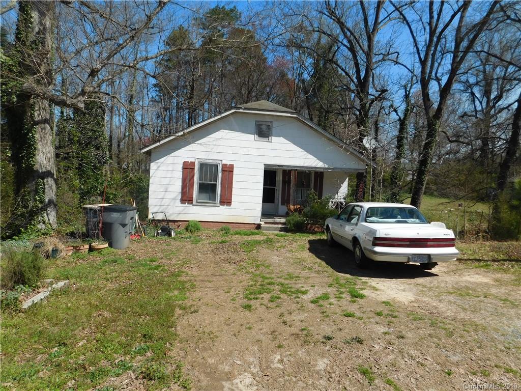 1209 Milton Ave., Kannapolis, NC 28081