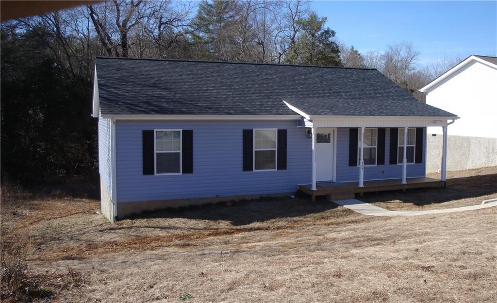 137 Alexander Heritage Dr., Hickory, NC 28601