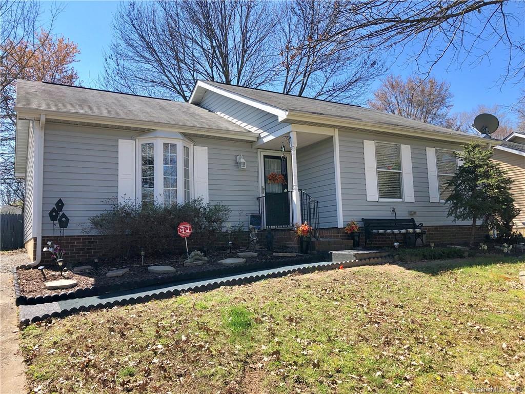5922 Sunrise Ct., Charlotte, NC 28212