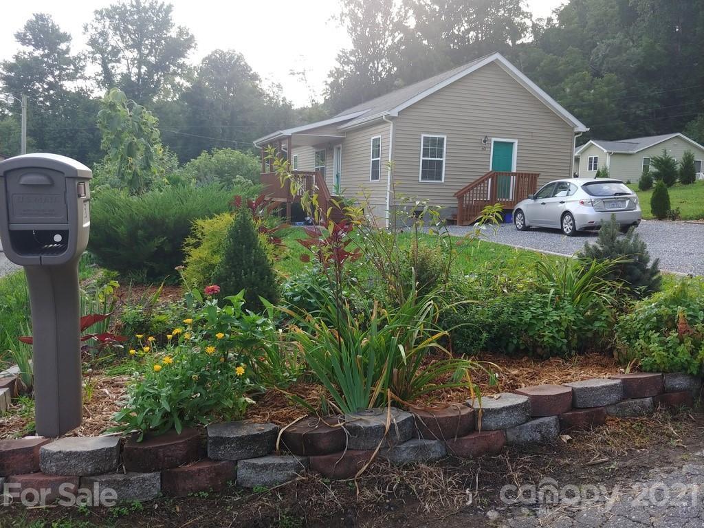 63 Harris Cir., Sylva, NC 28779