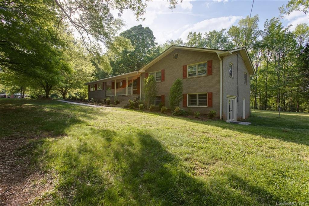 910 Patricia Ave. #18 & 19, Harrisburg, NC 28075