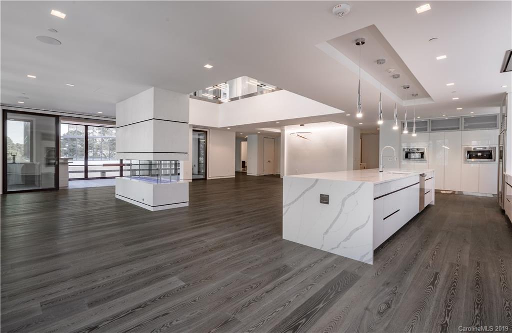 139 S Tryon St. #4A/5A, Charlotte, NC 28202