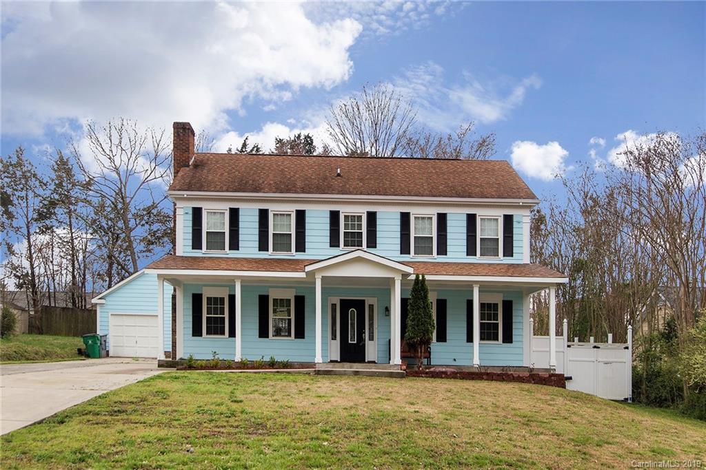 1914 Dembrigh Ln., Charlotte, NC 28262