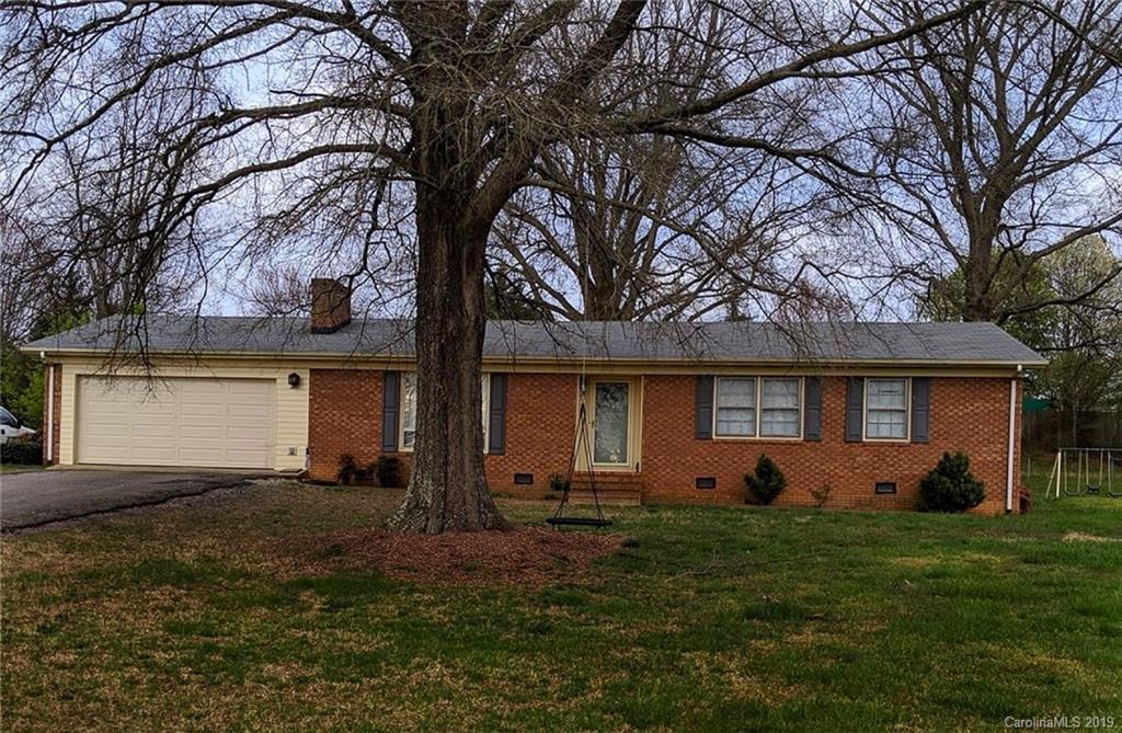 120 Quail Hollow Dr., Mooresville, NC 28117