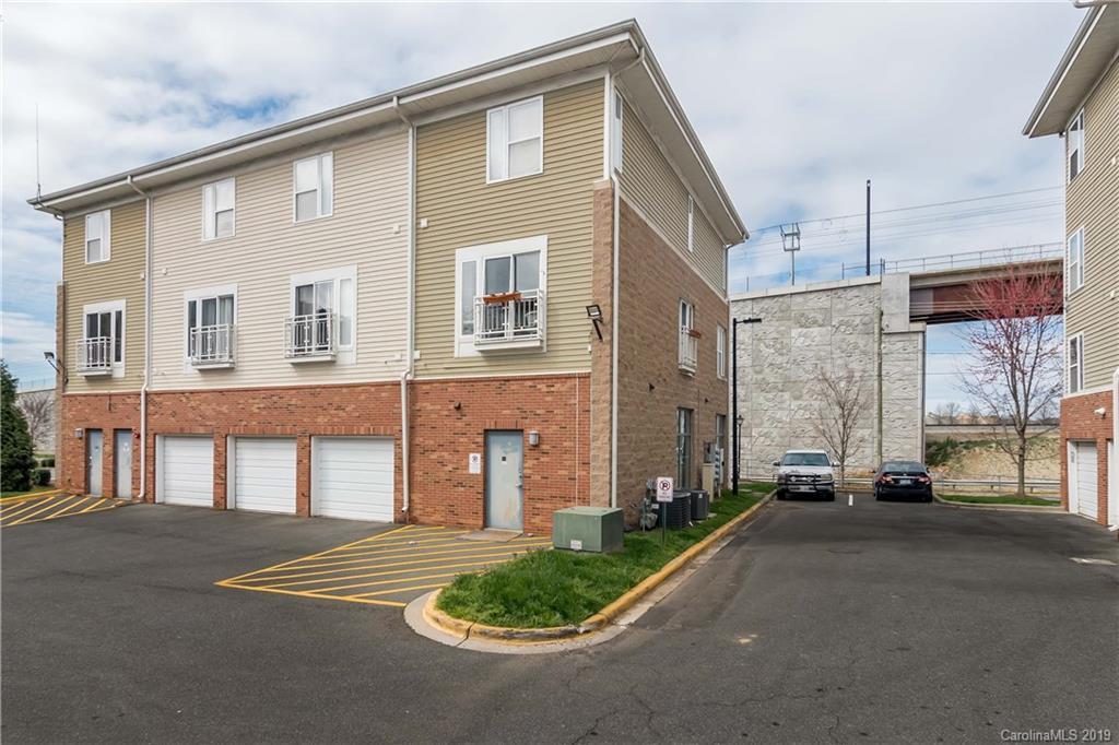 3534 N Davidson St., Charlotte, NC 28205