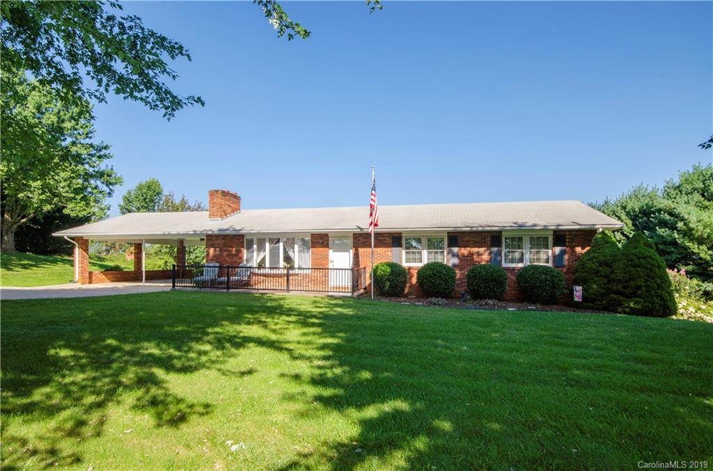 116 Dix Creek Chapel Rd., Asheville, NC 28806