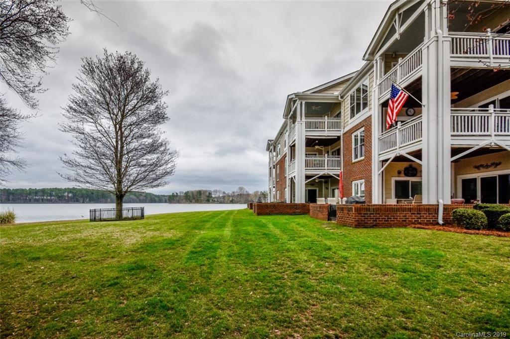 950 Jetton St. #3, Davidson, NC 28036