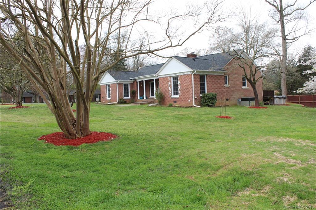 675 Harper Ln., Gastonia, NC 28054