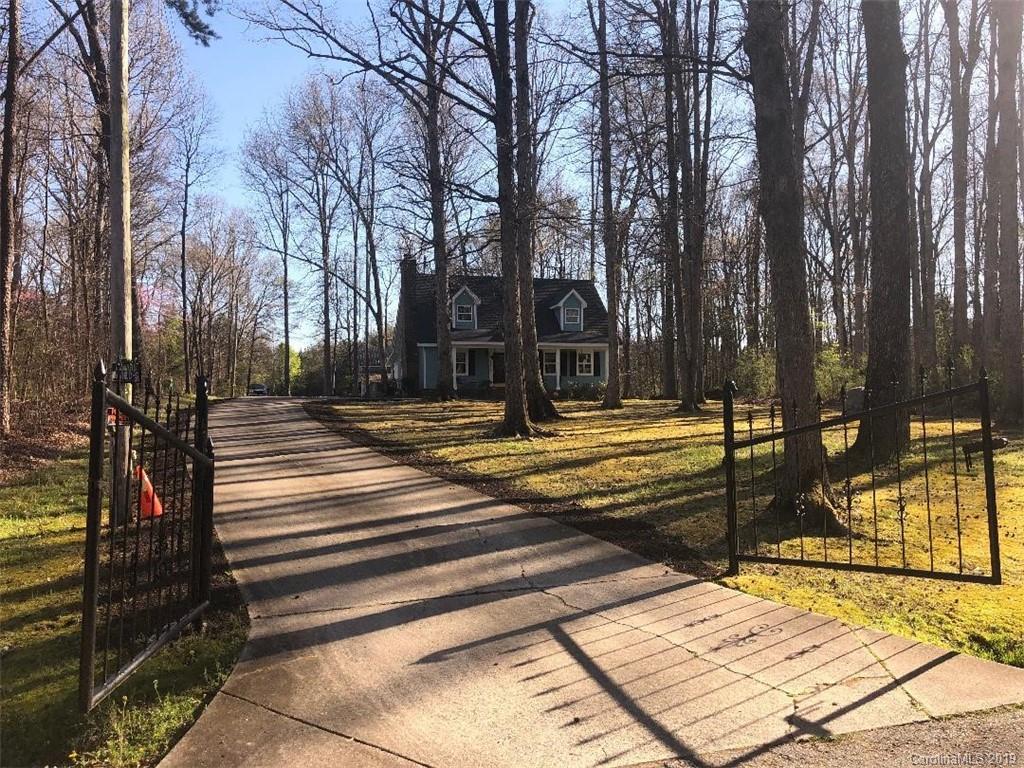 15224 Marshall Hooks Rd., Matthews, NC 28105