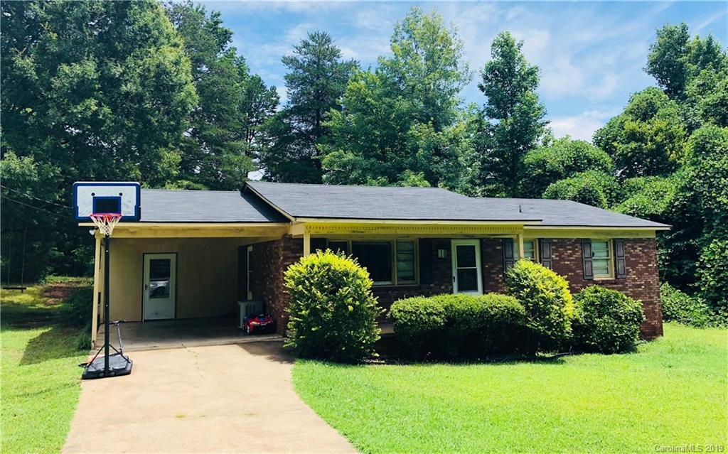 3533 Amity Hill Rd., Statesville, NC 28677