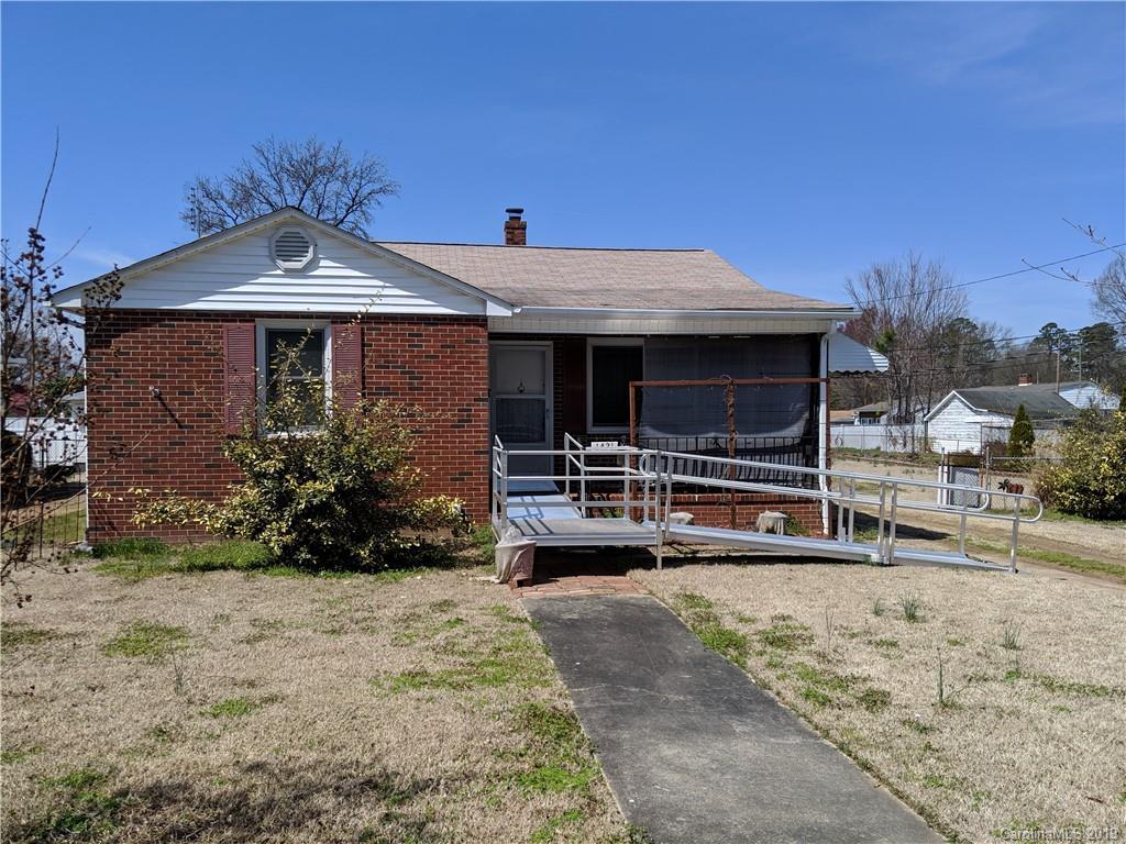 1421 Van Nuys St., Salisbury, NC 28144