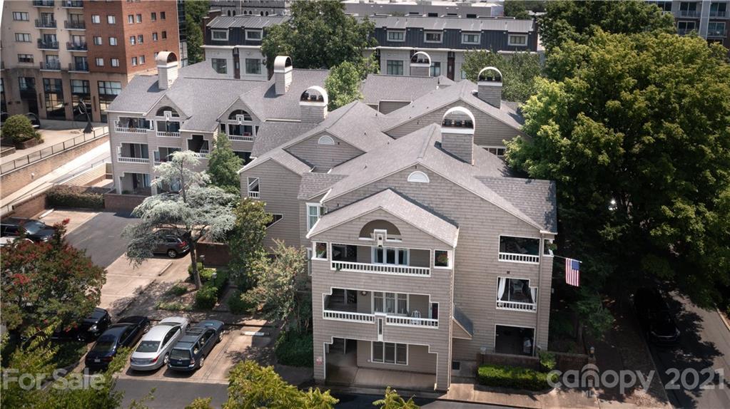 212 W 10th St. #6, Charlotte, NC 28202