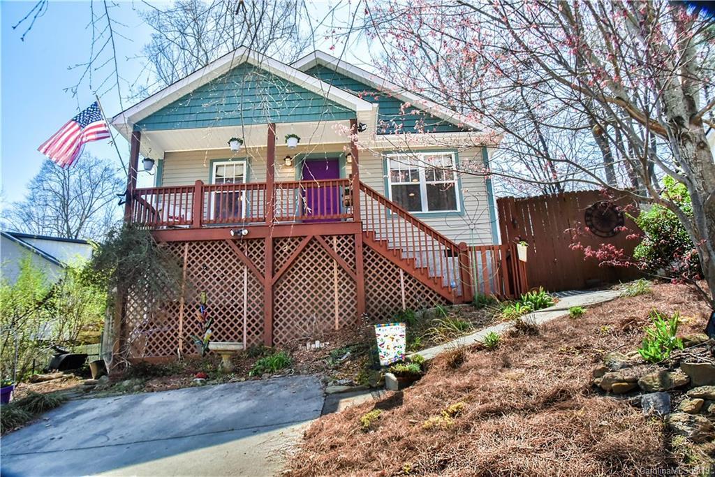 16 Oregon Ave., Asheville, NC 28806