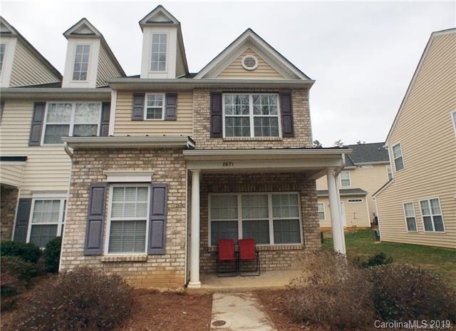 8671 Wandering Creek Way, Charlotte, NC 28227