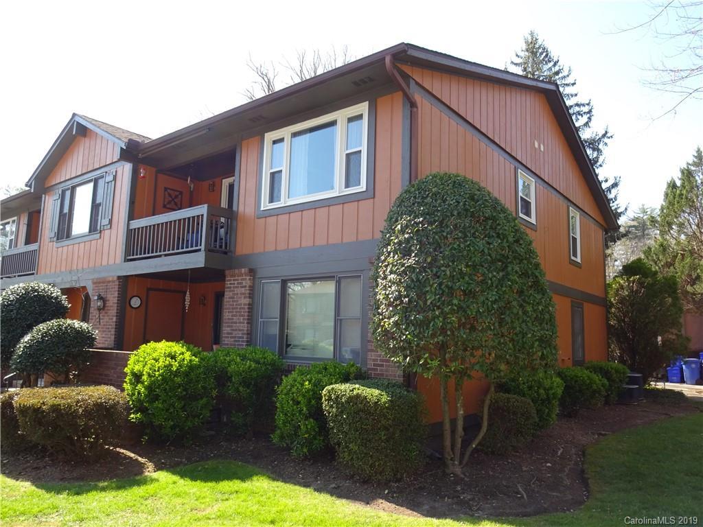 1761 Haywood Manor Rd., Hendersonville, NC 28791