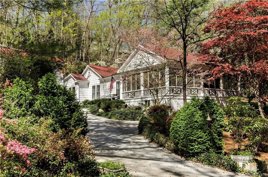 140 Harris Rd., Lake Lure, NC 28746