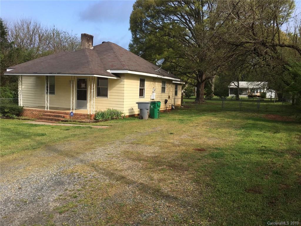 5927 Maple St., Charlotte, NC 28269