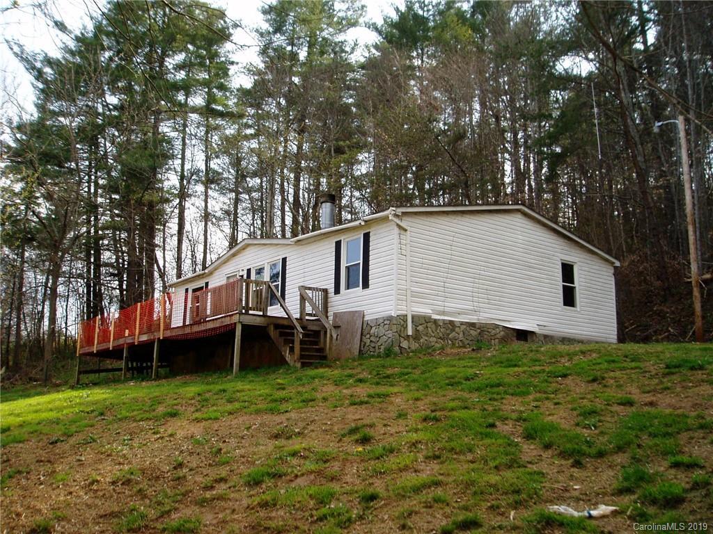 208 Ayers Rd., Weaverville, NC 28787