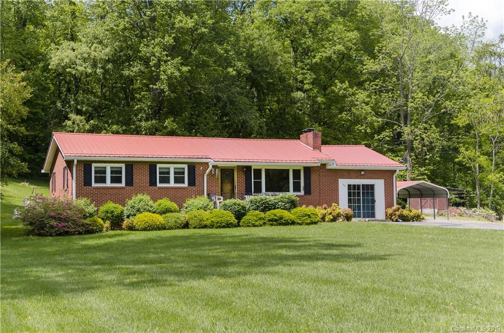 35 R And K Dr., Waynesville, NC 28786