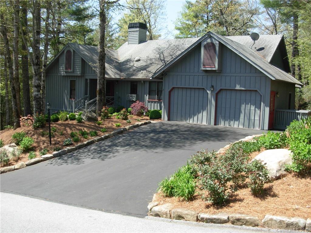 46 Cottage Dr., Sapphire, NC 28774