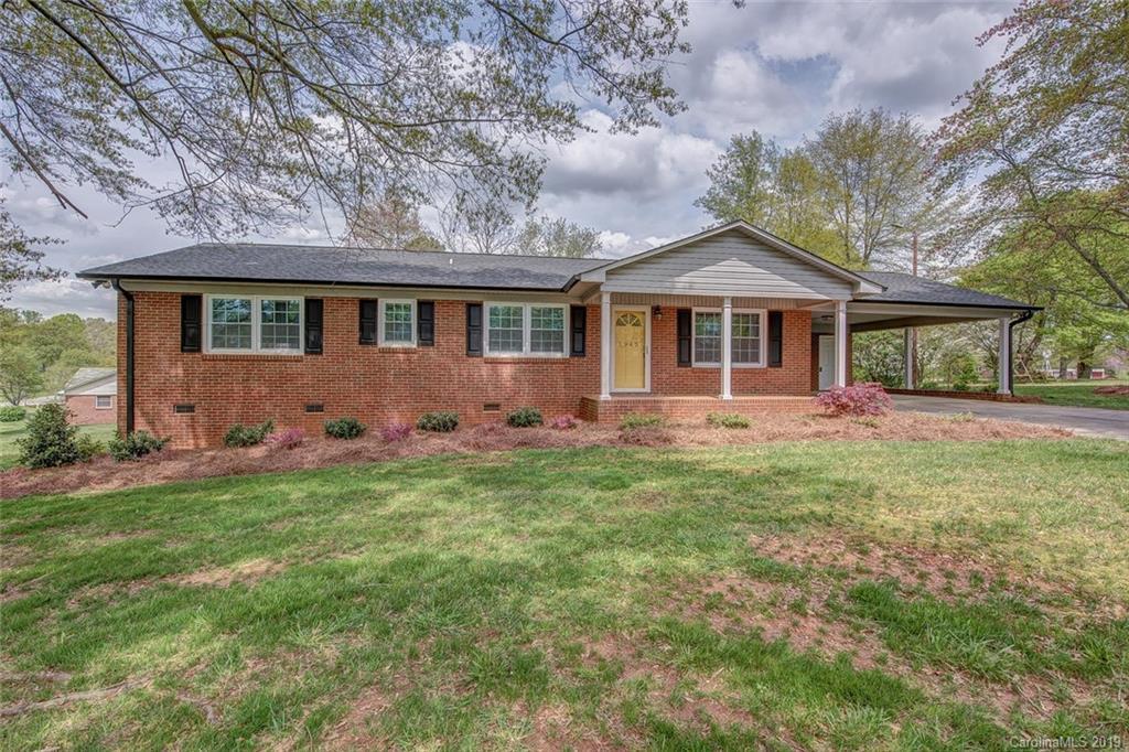 1945 Rhyneland Rd., Lincolnton, NC 28092