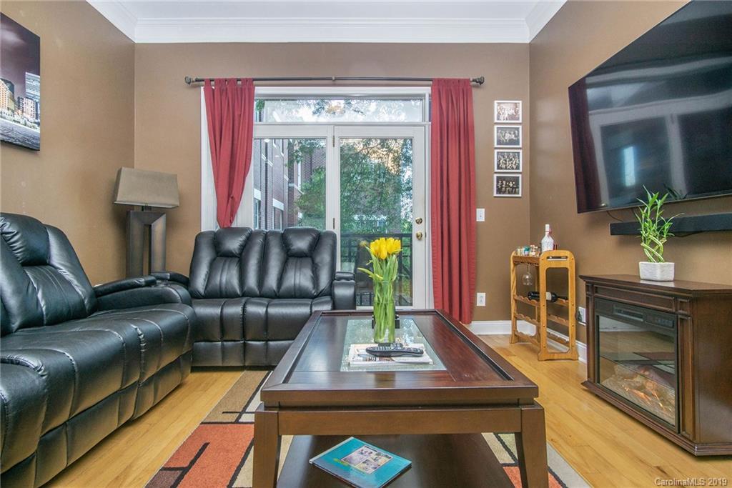 727 Garden District Dr., Charlotte, NC 28202