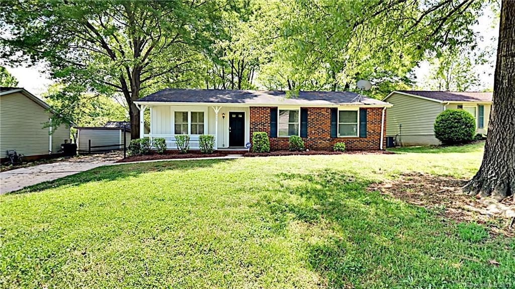 8121 Kapplewood Ct., Charlotte, NC 28226