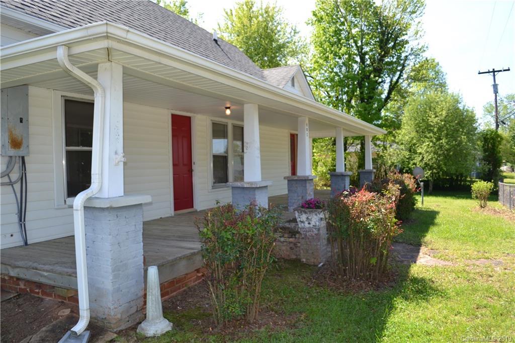 401 Park Ave., Morganton, NC 28655