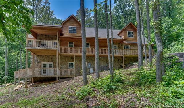 212 Southwind Dr., Hendersonville, NC 28792