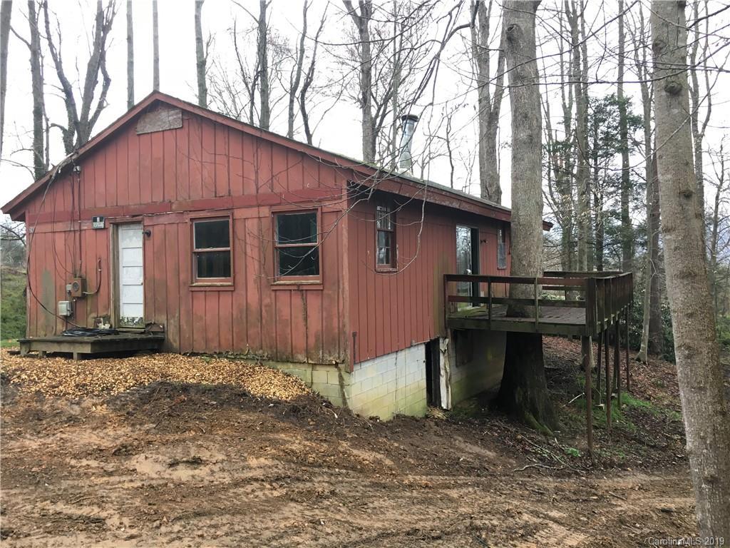 24 Shady Knoll Ln., Black Mountain, NC 28711