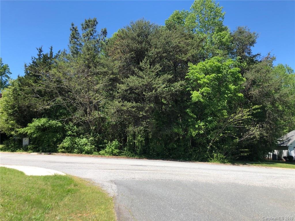 125 English Hills Dr., Mooresville, NC 28115