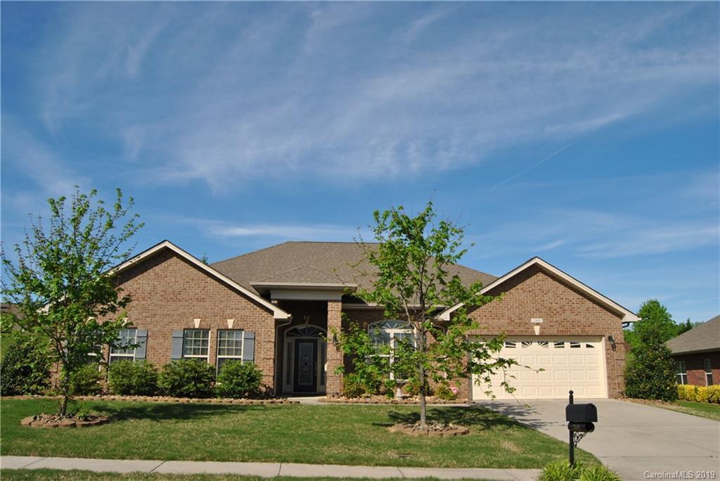 2441 Winnsford Ln., Gastonia, NC 28056