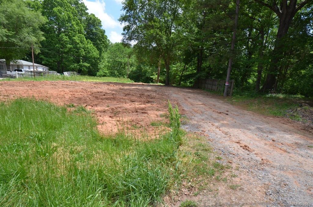 4216 Oakwood Rd., Charlotte, NC 28269