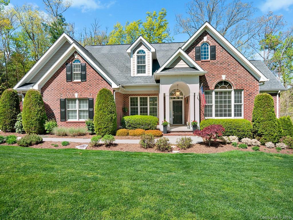 512 Wood Thrush Ct., Arden, NC 28704