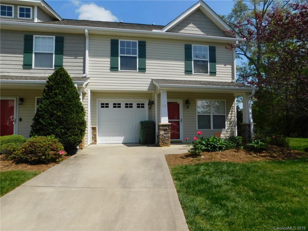 108 Old Salem Ct. #19, Asheville, NC 28732