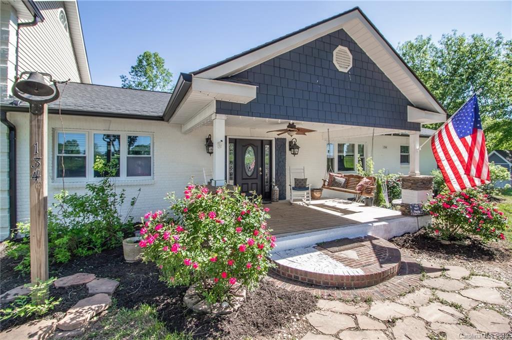 134 Copperhead Dr., Mooresville, NC 28115