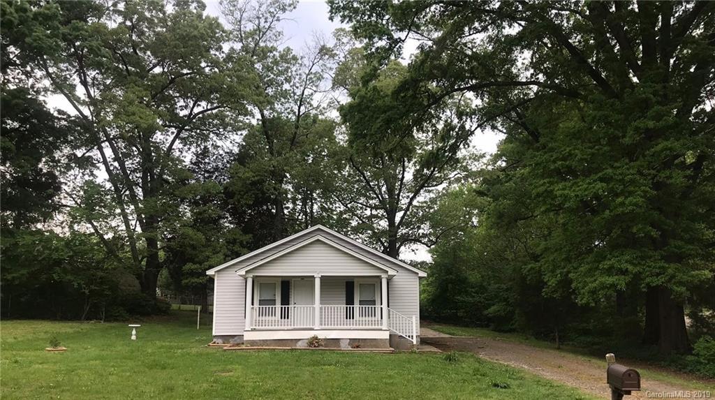 1047 Pine Circle Dr., Concord, NC 28027