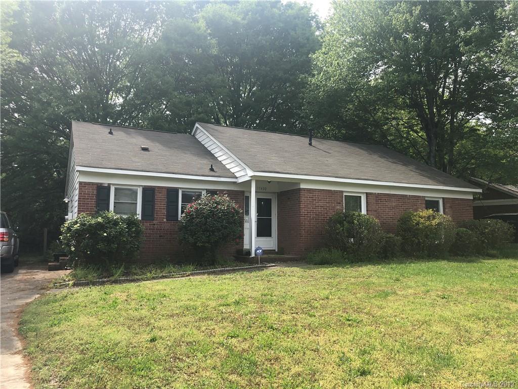 11400 Five Cedars Rd., Charlotte, NC 28226