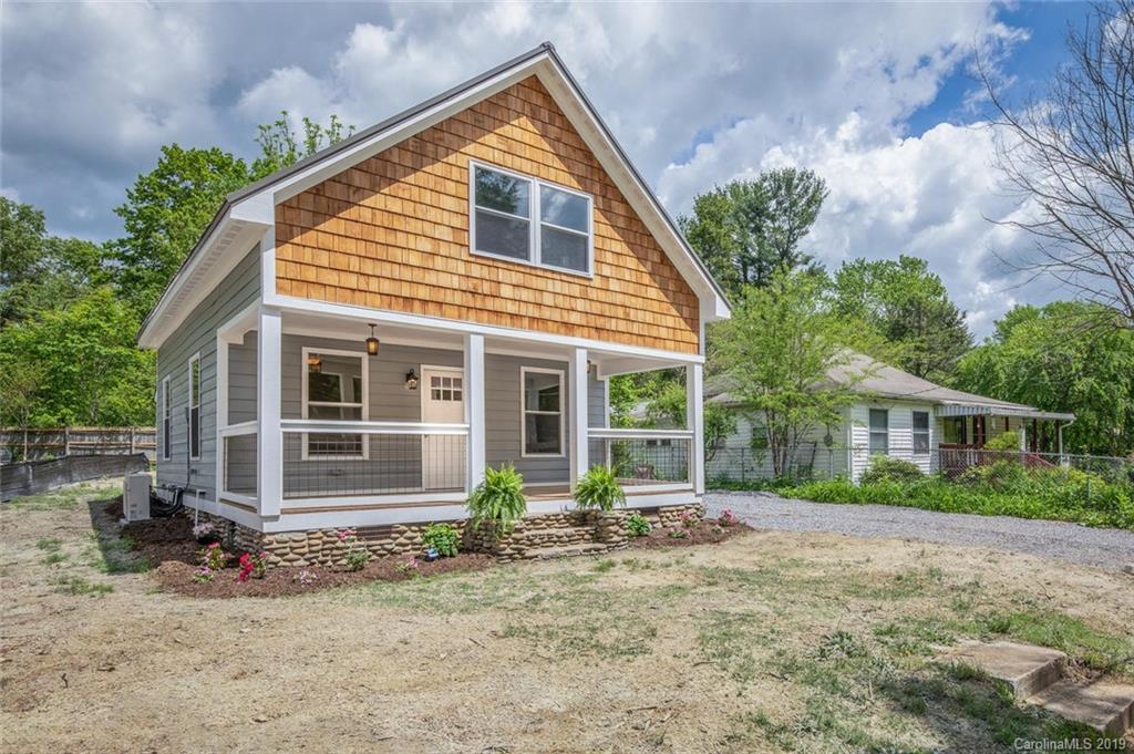 131 Vance Ave., Black Mountain, NC 28711