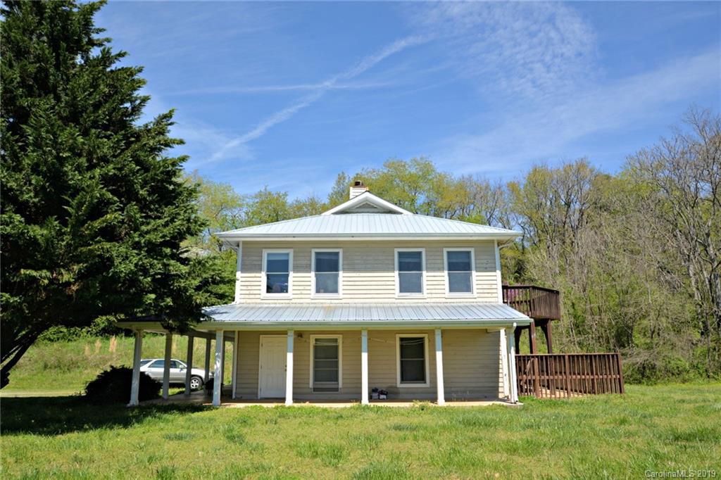 1418 S River Rd., Sylva, NC 28779