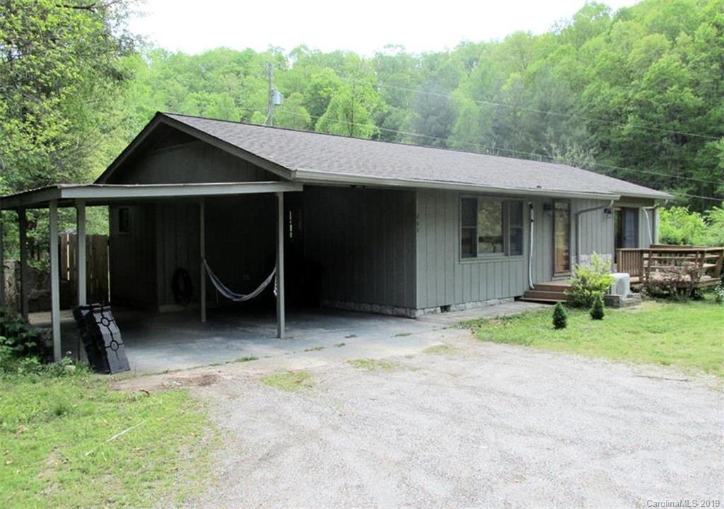 260 Hillcrest St., Sylva, NC 28779