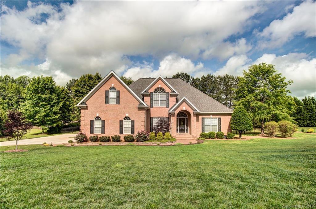 8005 Weddington Downs Dr., Matthews, NC 28104