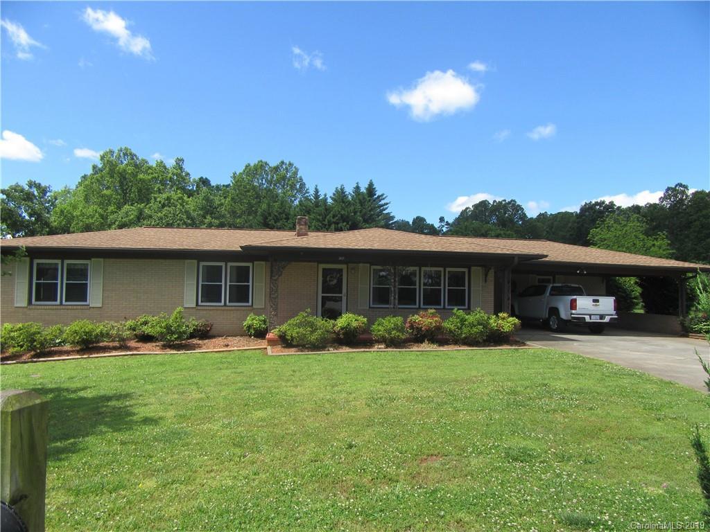 2636 Farmland Acres Rd., Morganton, NC 28655